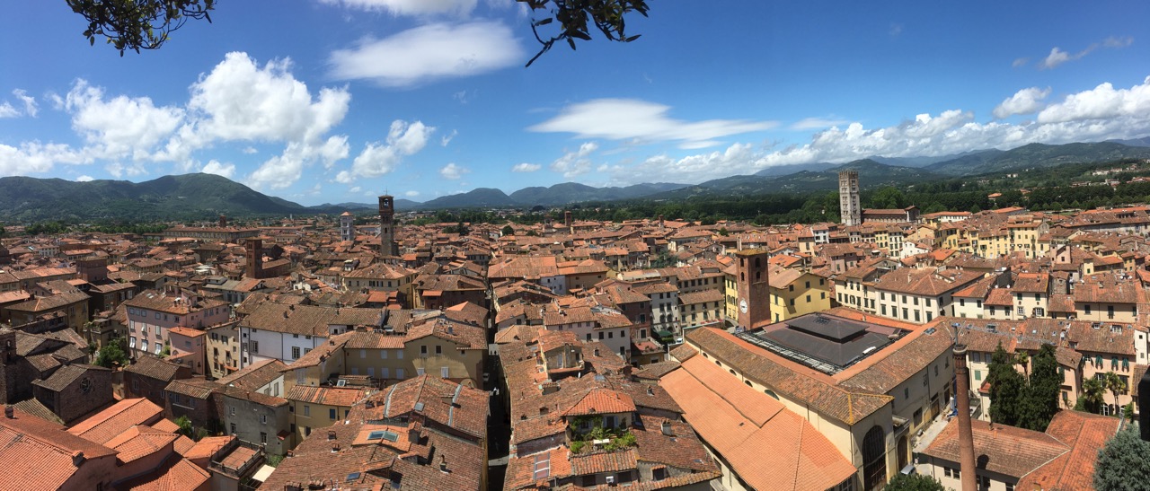 Lucca - Mittelalterliche Stadt mit 99 Kirchen