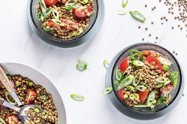 Mediterraner Linsensalat - warm oder kalt