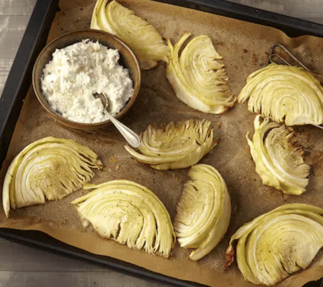 Ofenkohl mit Fetecreme und Rote Beete